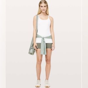 Lululemon Free to Be Tank *Nulu, Size 6